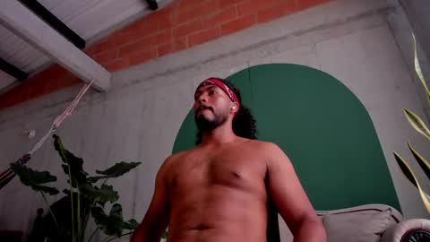 Noah online show from November 14, 5:58 pm