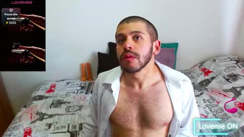 Noah Mercury  -independent model online show from November 3, 11:36 am