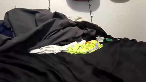 Noah Wesley online show from December 4, 12:41 am