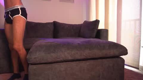 Noah     online show from February 22, 8:32 pm