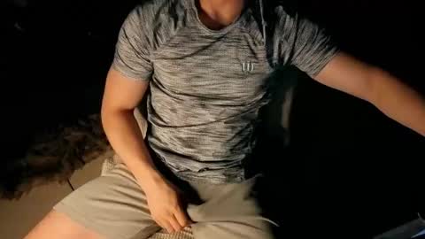 nobudget06 online show from September 16, 4:02 am