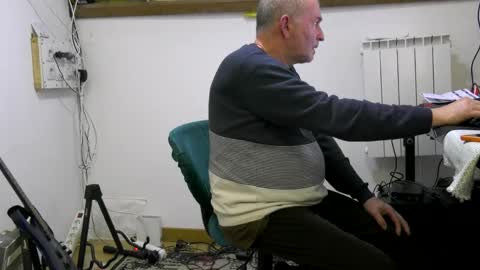 nograd01 online show from March 10, 12:18 am