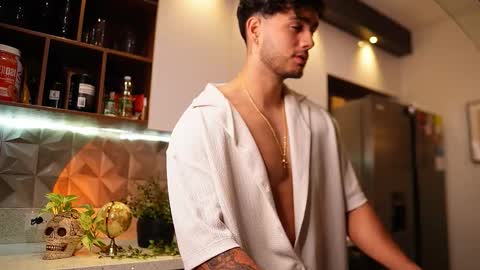 kevin online show from March 2, 12:43 am