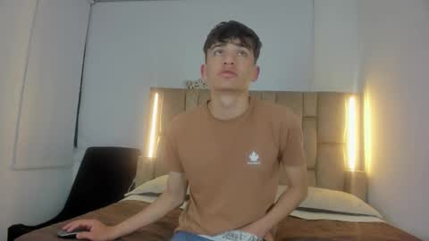 Sebas  online show from March 20, 4:05 am