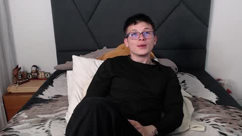 Snapshot of nortticus chatting on January 24, 11:02 pm nortticus online show from January 24, 11:02 pm