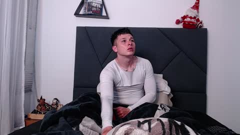 Snapshot of nortticus chatting on December 28, 1:08 pm nortticus online show from December 28, 1:08 pm