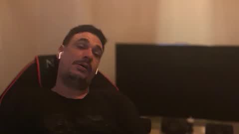 Manu online show from March 1, 8:52 pm