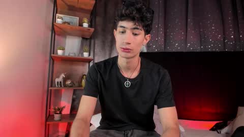 Nova online show from November 16, 7:38 pm