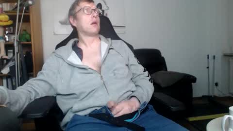 nursefan online show from January 14, 7:50 pm