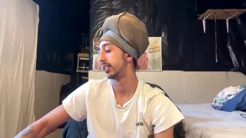 nygal23 online show from March 24, 9:30 pm