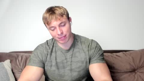 o_r_b_i_t online show from February 6, 4:14 pm