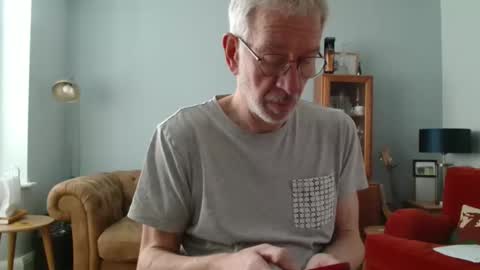 Obliox online show from December 3, 12:05 pm