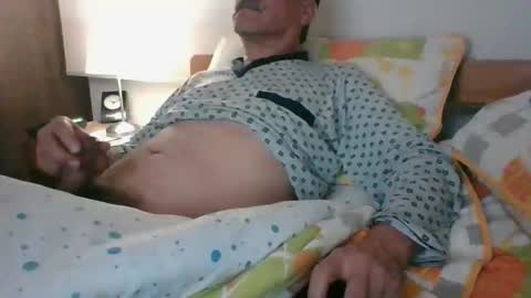 Snapshot of ocorrea chatting on February 21, 3:12 am ocorrea online show from February 21, 3:12 am