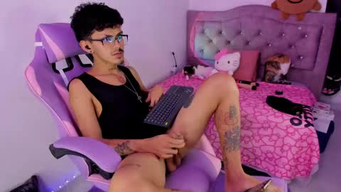 Cris online show from April 9, 5:05 am