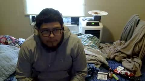 Snapshot of oflores77 chatting on October 22, 1:37 pm oscar flores online show from October 22, 1:37 pm
