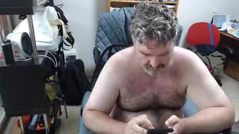 Woman message me men do not make demands and dont ask for pm only ladies. online show from September 22, 2:00 am