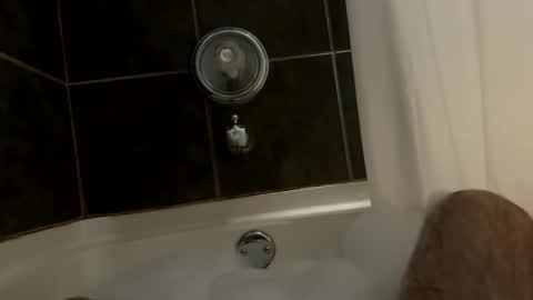 oldbones2 online show from December 1, 1:52 am