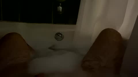 oldbones2 online show from January 11, 2:30 am