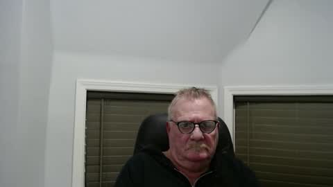 oldguybigd online show from January 10, 6:29 am