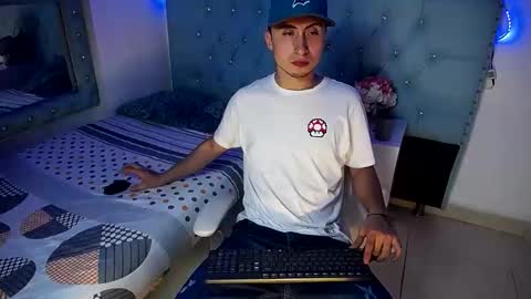 Oliver Benedetti online show from February 17, 4:00 am