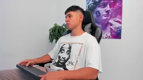 Oliver bray online show from January 10, 7:11 pm