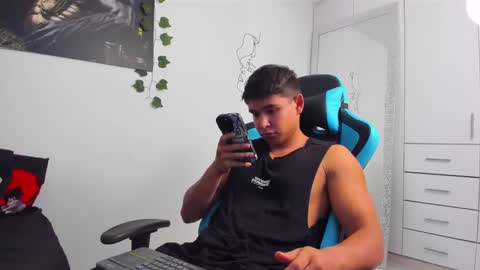 Oliver bray online show from February 16, 2:22 am