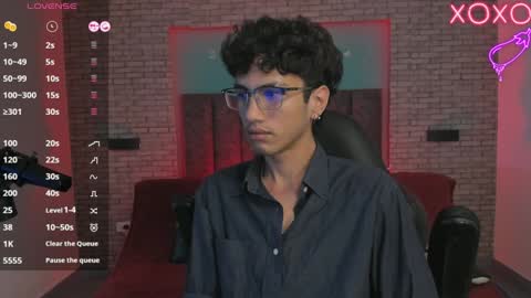 Oliver fast online show from December 29, 8:00 am