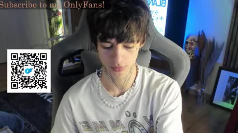 oliverrgroove online show from November 4, 5:30 am