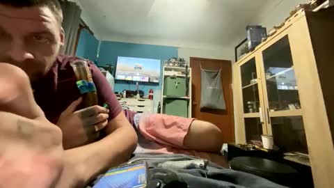 oliversunley22 online show from February 2, 9:30 am