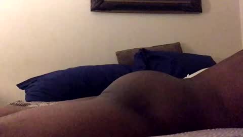 Snapshot of olivertwist1273 chatting on February 11, 5:47 am olivertwist1273 online show from February 11, 5:47 am