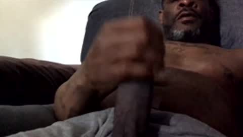 olivertwist1273 online show from April 18, 3:24 pm