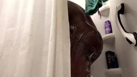 Snapshot of olivertwist1273 chatting on March 3, 5:07 am olivertwist1273 online show from March 3, 5:07 am