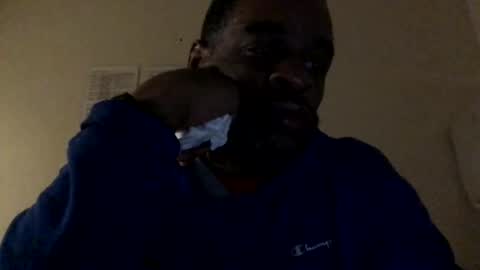 Snapshot of olivertwist1273 chatting on January 12, 7:53 am olivertwist1273 online show from January 12, 7:53 am