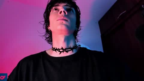     online show from February 2, 2:06 am