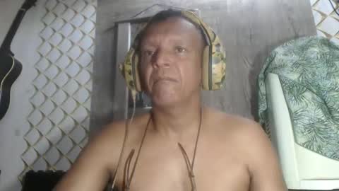 OlySantos online show from March 27, 11:00 am