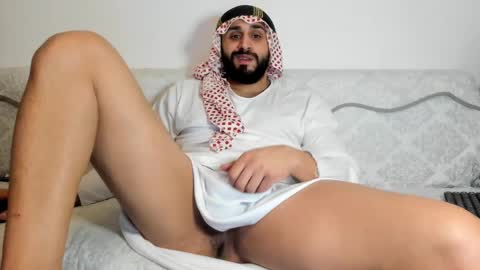 Omar online show from December 13, 3:05 am