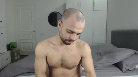 onebestlover online show from December 28, 8:58 am