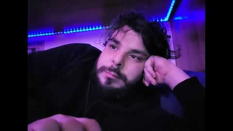 onecrew1 online show from January 4, 4:00 pm