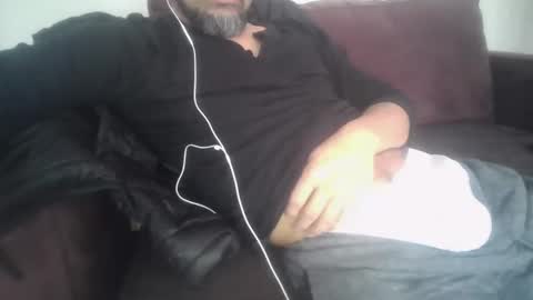 Me and my briefs online show from November 29, 2:52 pm