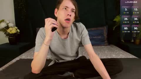 Erick  online show from February 20, 4:14 pm