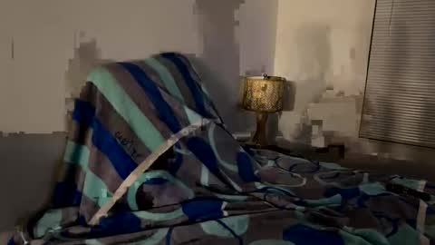 Snapshot of onlycosplayguy chatting on October 29, 11:18 pm Dante online show from October 29, 11:18 pm