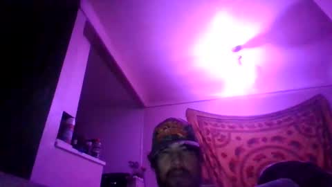 onlyroomies online show from October 16, 11:51 am