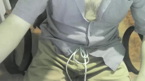 Snapshot of ore_cam chatting on December 23, 11:28 pm Ore online show from December 23, 11:28 pm