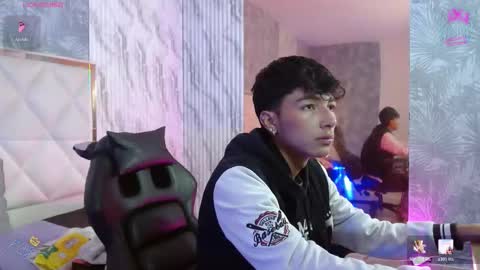 osamu_tay online show from February 10, 12:10 pm