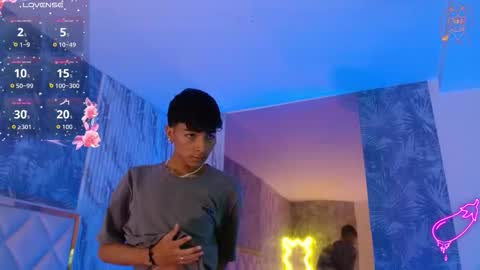 osamu_tay online show from February 1, 11:42 am