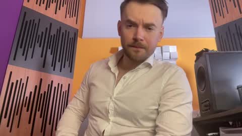 Oscar Steel Savage online show from February 13, 5:33 pm