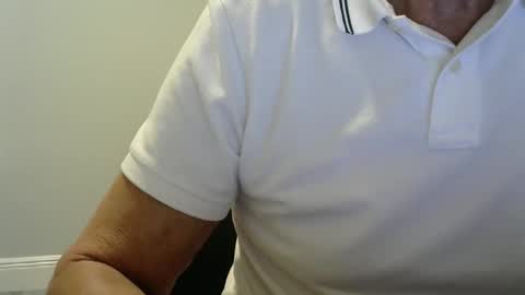 Ossi online show from November 10, 3:11 am