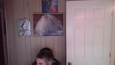 Snapshot of overloadedit chatting on December 8, 3:13 pm WhiteDaddyCream online show from December 8, 3:13 pm