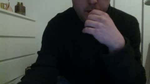 Snapshot of ovid231 chatting on February 17, 6:48 pm 92 online show from February 17, 6:48 pm