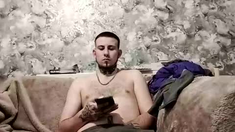 Owen kayz online show from September 24, 8:07 pm